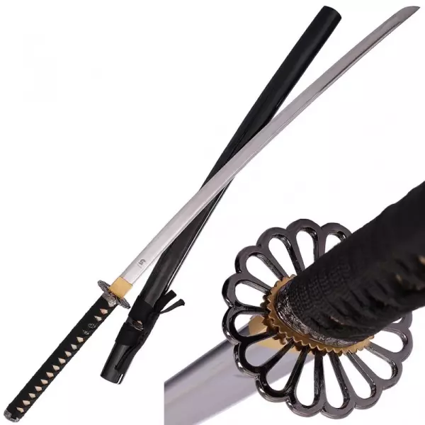 Katana práctica básica afilada.