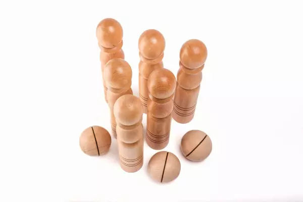 Juego de bolos “bitlles” grande 31 CM 6 UNIDADES EN RED