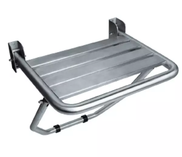 ASIENTO ABATIBLE CON APOYO A SUELO EN ACERO INOX SATINADO. VESTUARIO PISCINAS