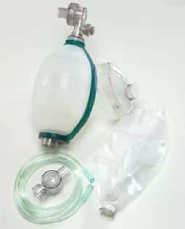 RESUCITADOR MANUAL ADULTO SILICONA. CON MASCARILLA Nº 5 Y RESERVORIO