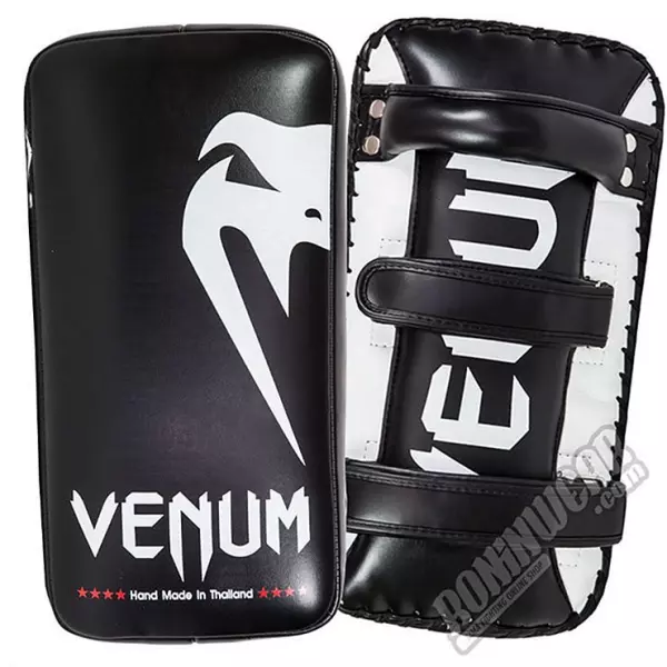 Venum Giant Kick Pads