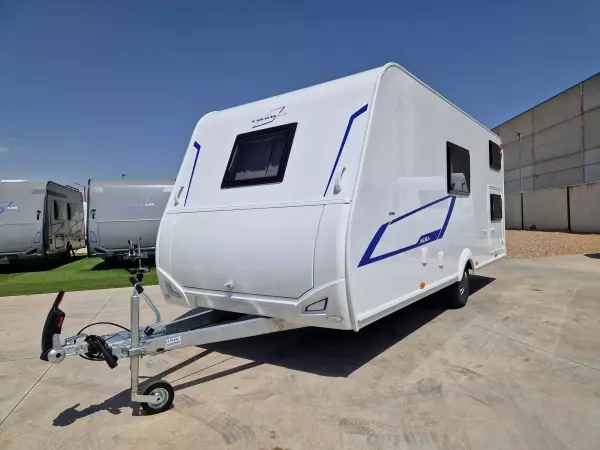 Caravana 3 ambientes. Caravelair Alba 496