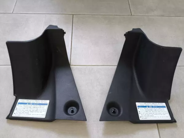 Moldura maletero Toyota MR2 mk3 ref.74818