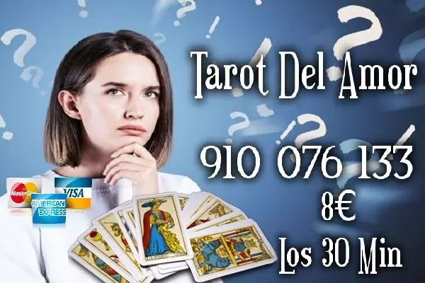 Tarot En Línea: Tu Guía Personal