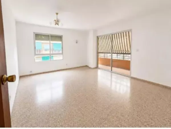 Vivienda en  Benalua (Alicante)