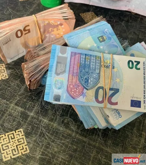 A la venta los últimos billetes f de primer grado