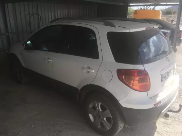 Fiat Sedici 4x4 Blanco