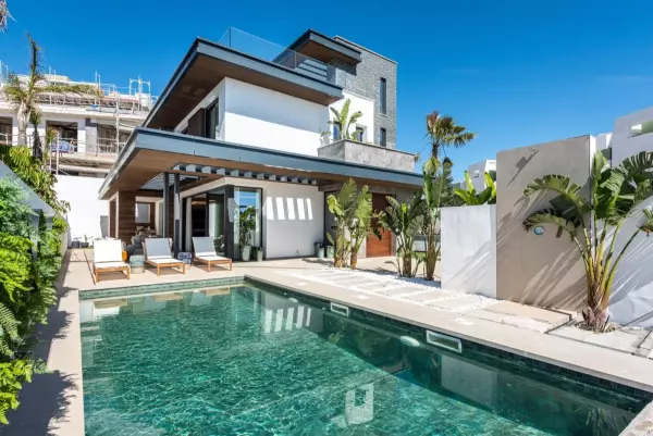 EXCLUSIVE VILLAS MINUTES FROM LA CALA DE MIJAS - FUENGIROLA
