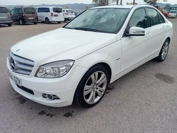 MERCEDES C220 CDI AUT. AVANTGARDE 170 CV.