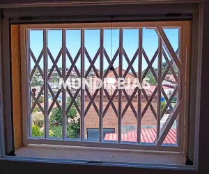 Reja marca Mundirejas
