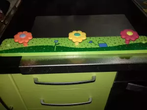 Se vende colgador infantil en perfecto estado
