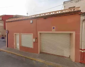 L155 -  BAJO EN VENTA EN DESAMPARADOS
