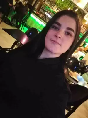 Cuidadora de niños y limpieza