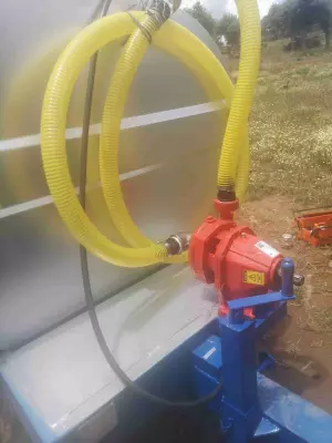 Cuba de agua arrastrada 3000l