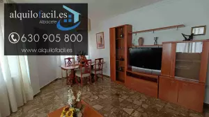 SE ALQUILA PISO EN C/ LEPANTO DE 4 HABITACIONES