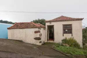 ID-308 Casa Rural con  terreno para el cultivo, está ideal p