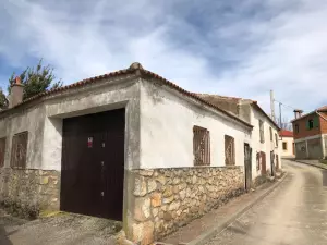 Casa en pueblo de Carabias provincia de Segovia   150 metros
