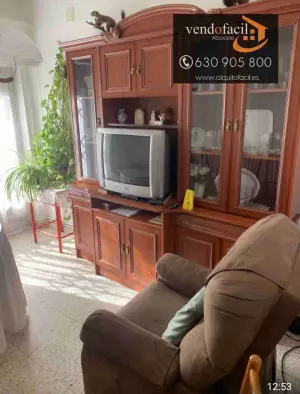 SE VENDE PISO EN C/ FRANCISCO JAVIER DE MOYA DE 3 DO