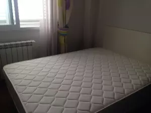 Vendo colchón sin estrenar y soporte