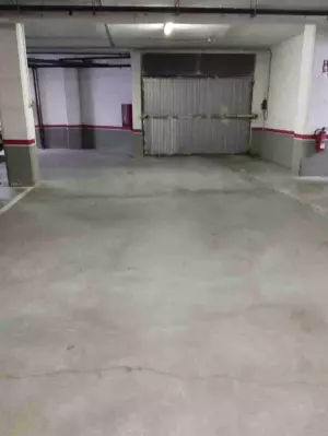 Plaza parking