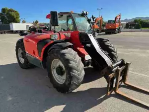 CARRETILLA TELESCÓPICA MANITOU MLT634 MATRICULADA.