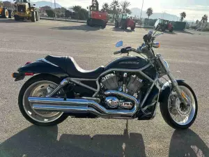 HARLEY DAVISON V-ROD.