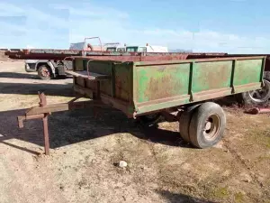 REMOLQUE PARA TRACTOR.