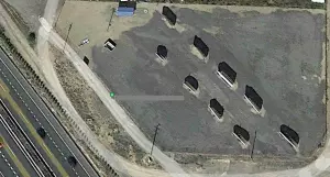 PARKING VEHÍCULOS INDUSTRIALES TODOS LOS TONELA.