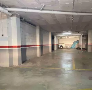 SE ALQUILAN TRASTEROS ABIERTOS / GARAJES.