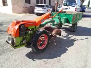Motocultor AGRIA 2700 DL CON REMOLQUE.