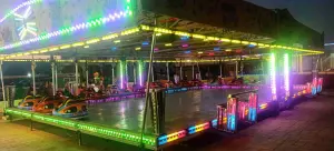 Pista de coches de choque infantil