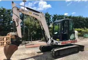 SE NECESITA MAQUINISTA EXCAVADORAS