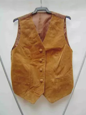 chaleco de piel, original diseño, color camel