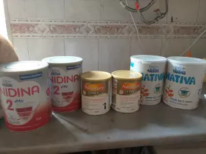 Vendo botes de leche para bebés más barato ya no lo hay