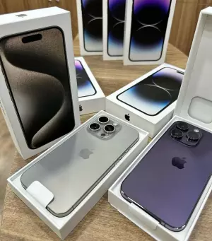 Apple iPhone 15 Pro Max por 540 EUR, iPhone 15 Pro = 500 EUR