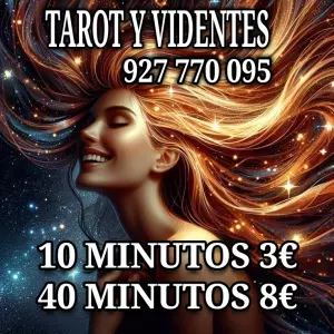 TIRADAS DE TAROT Y VIDENTES REALES