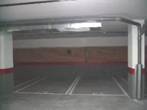 Alquilo una plaza de garaje para coche