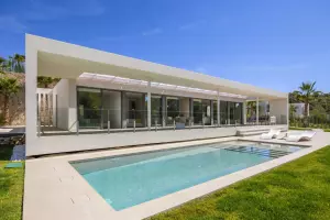 VILLA EN COLINAS GOLF EN ORIHUELA COSTA (ALICANTE)