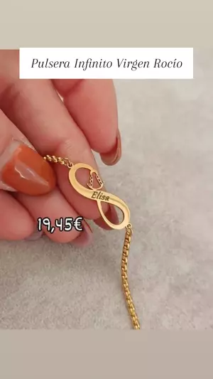 Preciosa pulsera virgen Rocío bañado en oro