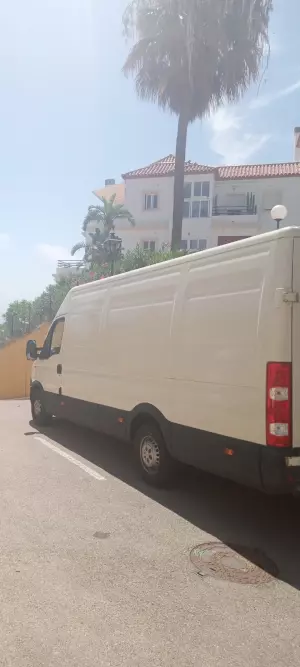 Transporte y mudanzas