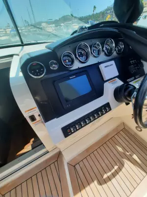 Searay 370 Venture