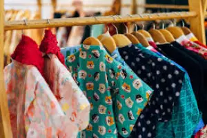 VENDO ROPA Y COMPLEMNETOS DE MUJER A DOMICILIO