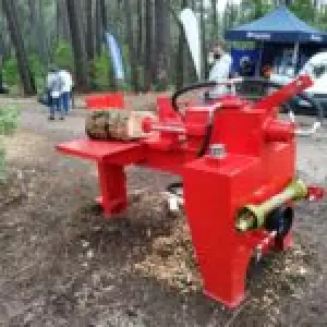 ASTILLADORA DE LEÑA TJM 18T. HORIZONTAL