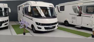 Autocaravana Integral Rapido 8096 DF Premium Edition