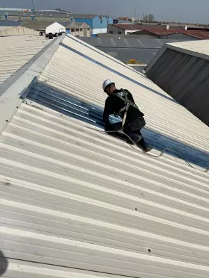 REPARACIONES Y ARREGLO DE GOTERAS EN MADRID