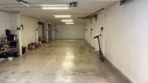 Local Versátil de 165 m² con Salida de Humos en Benalua