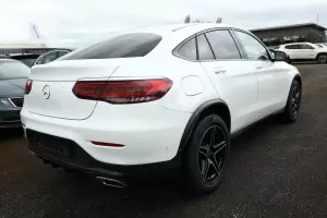 MERCEDES-BENZ GLC 200 4MATIC COUPÉ AMG LINE (2021)
