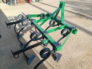 ARADO DE 7 REJAS DE ROSCO  Y 1.20 M DE ANCHO.  – Arado con r
