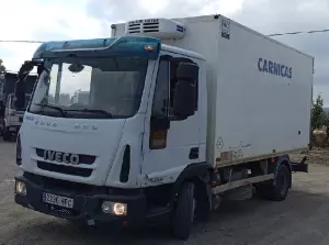 IVECO EUROCARGO 65E16 CON CAJA FRIGORIFICO O PAQUETERA.