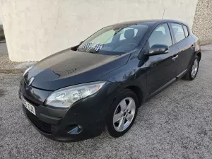Renault megane 1.6 cc 110c.v año 2009